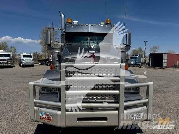Kenworth T800 Entreprenør - Andet