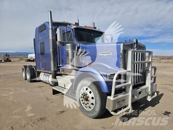 Kenworth W900 Trækkere