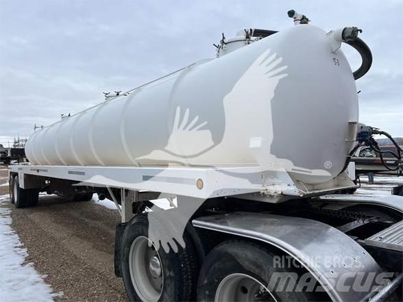 Troxell 130 Semi-trailer med Tank