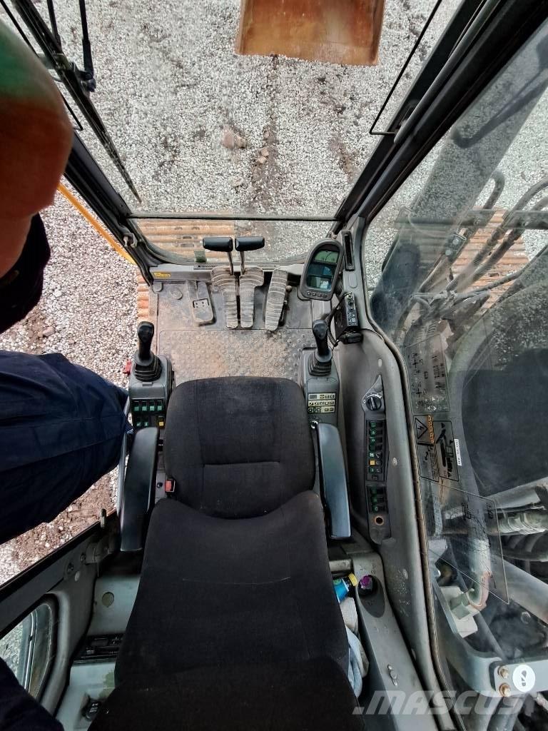 Volvo EC 210 B LC Gravemaskiner på larvebånd