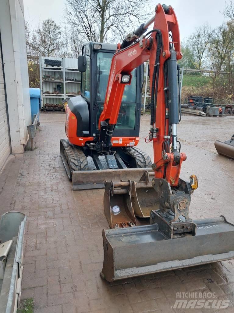 Kubota U 27-4 Minigravemaskiner