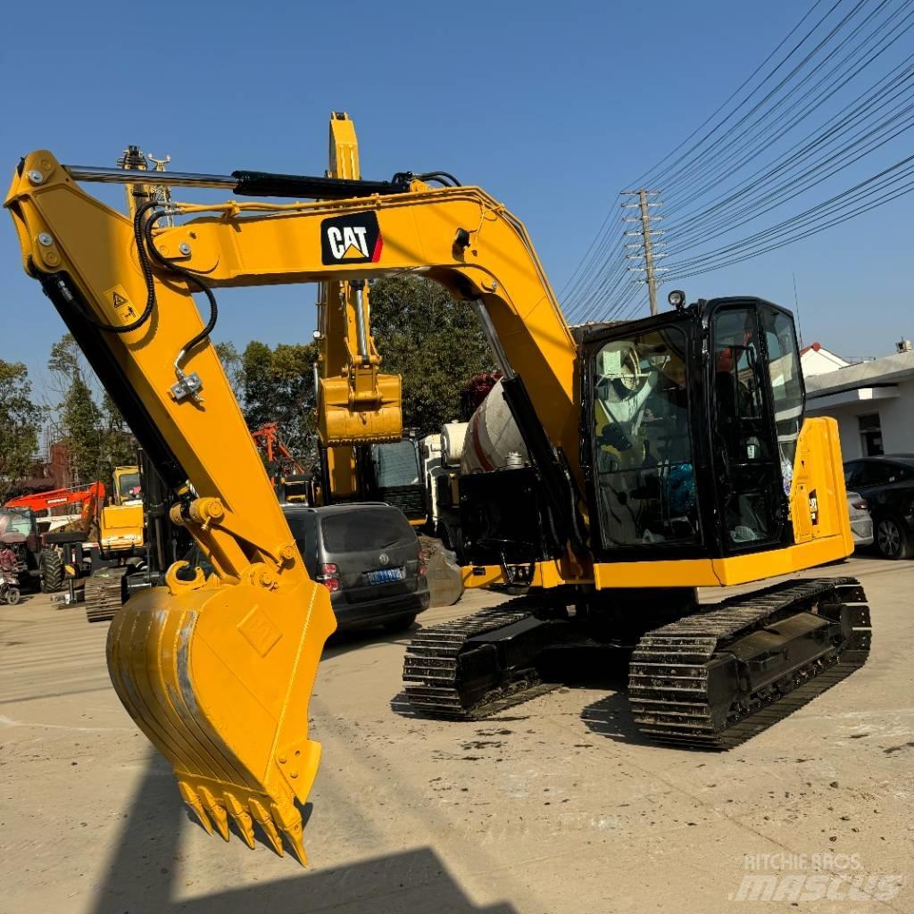 CAT 310 Gravemaskiner på larvebånd