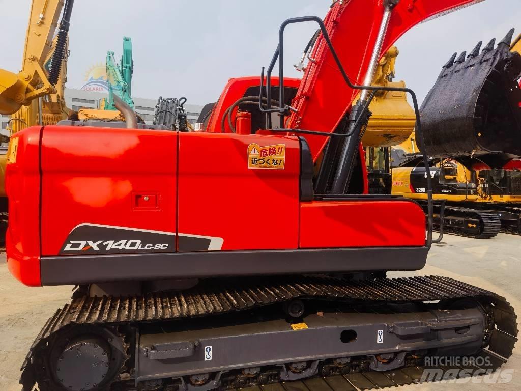 Doosan DX 140 LC Gravemaskiner på larvebånd
