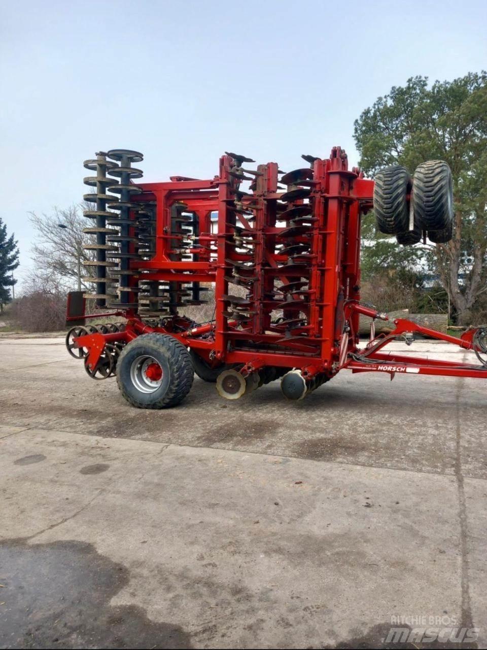 Horsch Joker 12 RT Tallerkenharver