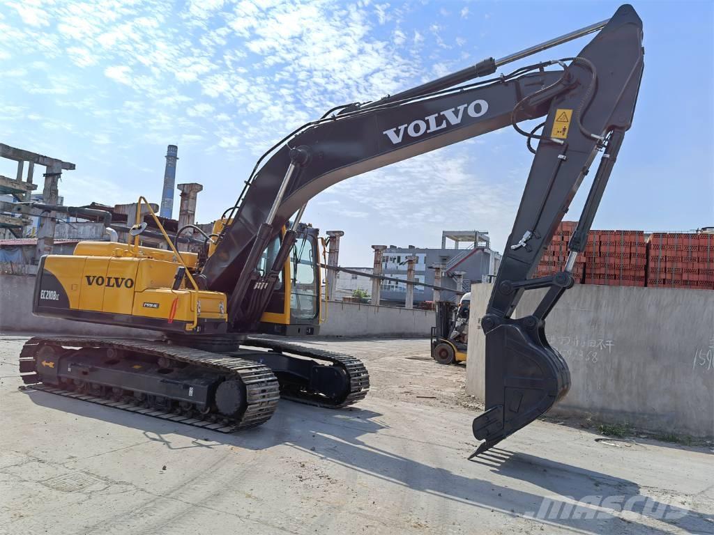 Volvo EC210B Gravemaskiner på larvebånd