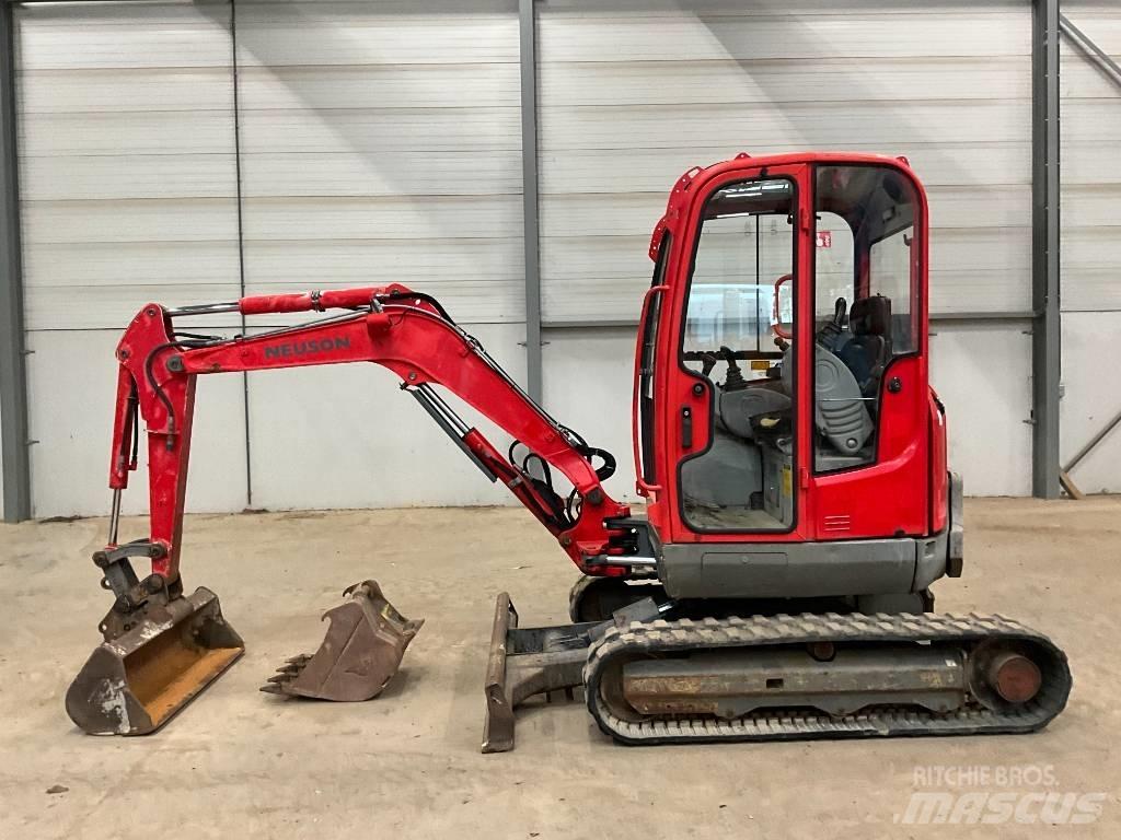 Neuson 28 Z 3 Minigravemaskiner