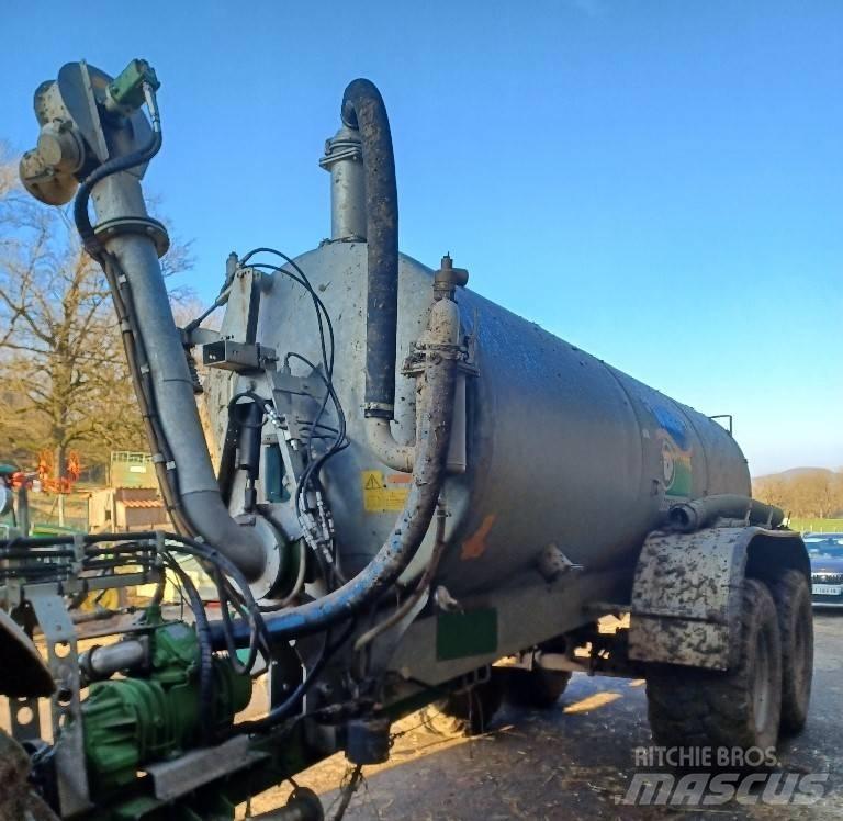 Mauguin ELBR 12500 Gyllevogne/Slamsugere