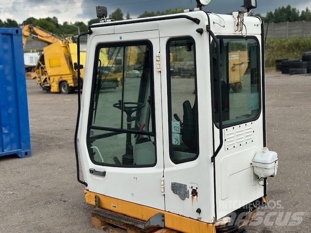 Liebherr A 924 B CAB Kabiner og interiør