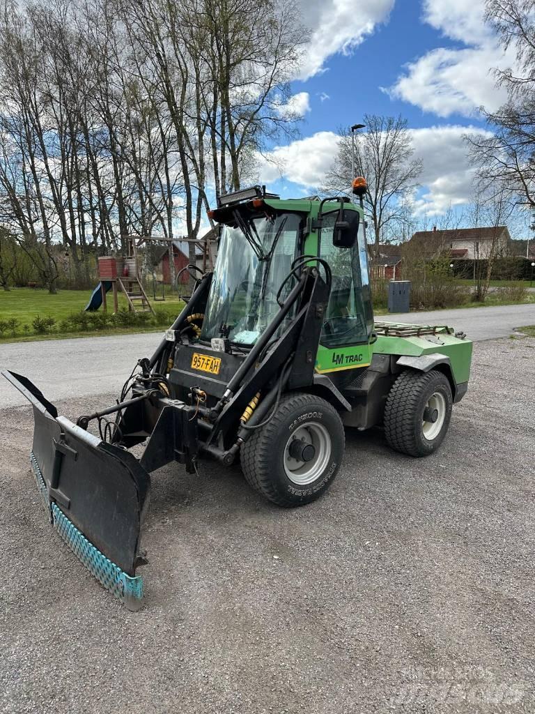 LM Trac 485 Kompakte traktorer