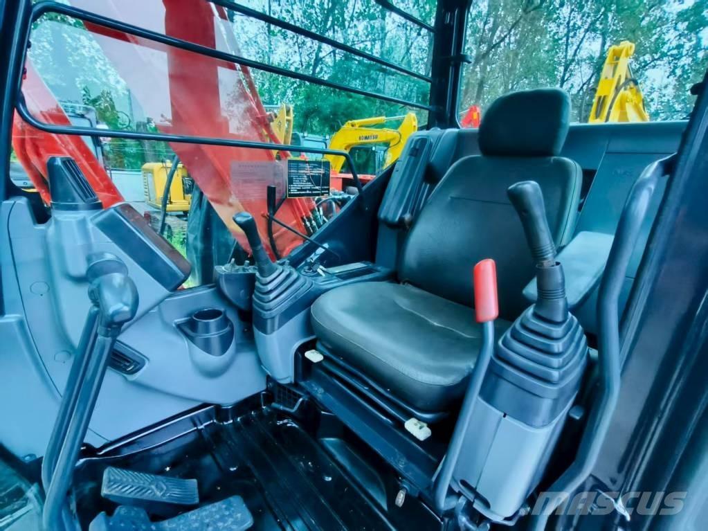 Hitachi ZX 70 Minigravemaskiner