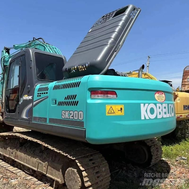 Kobelco SK 200 Gravemaskiner på larvebånd