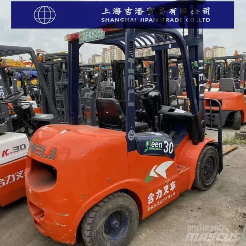 Heli 30 Diesel gaffeltrucks