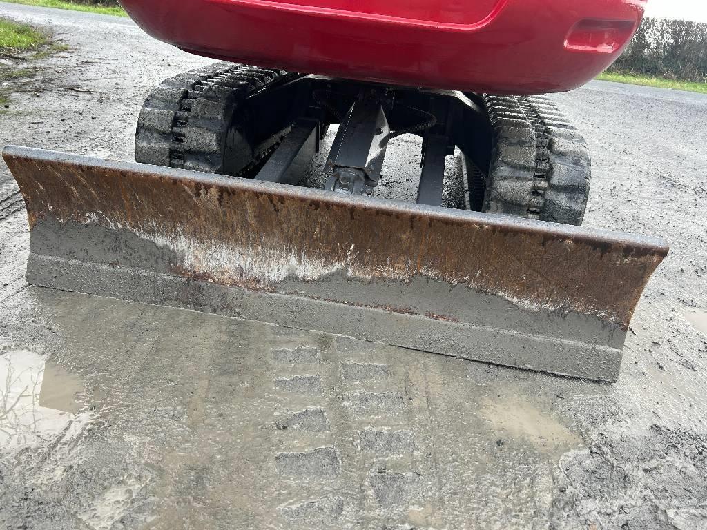 Takeuchi TB 230 Minigravemaskiner