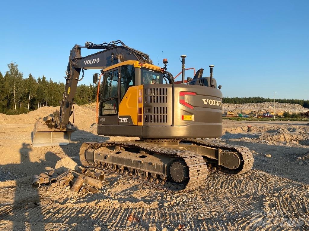 Volvo EC 235 EL Gravemaskiner på larvebånd