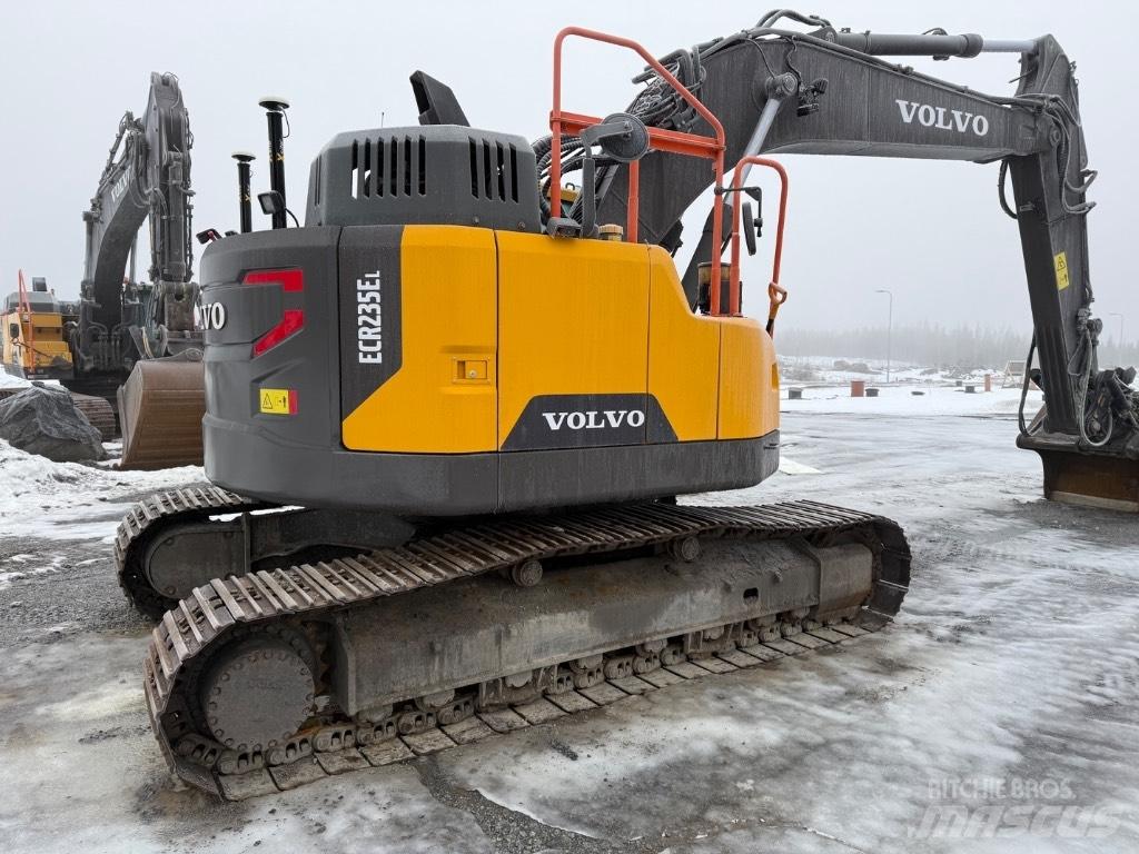 Volvo EC 235 EL Gravemaskiner på larvebånd
