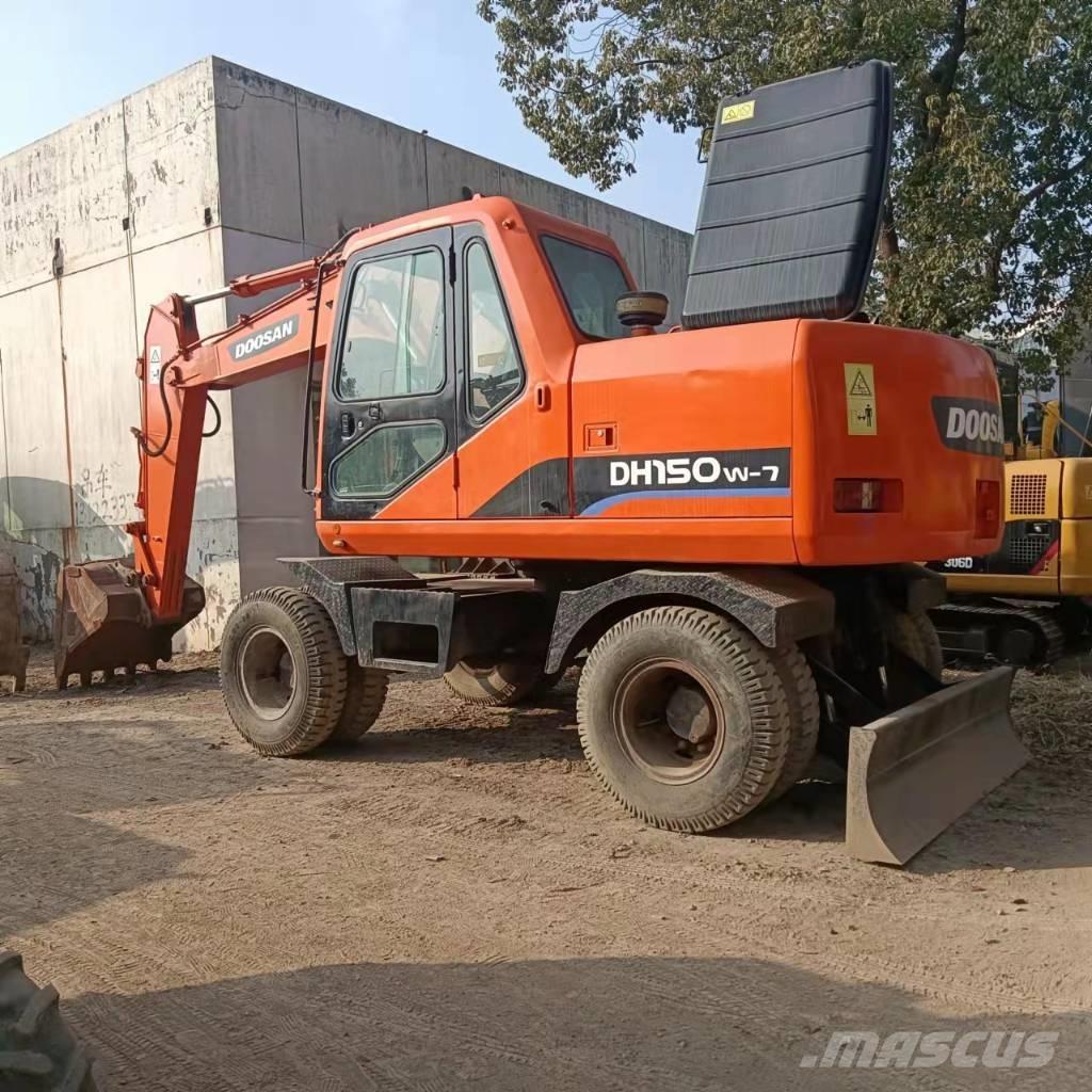 Doosan DH150W-7 Gravemaskiner på hjul