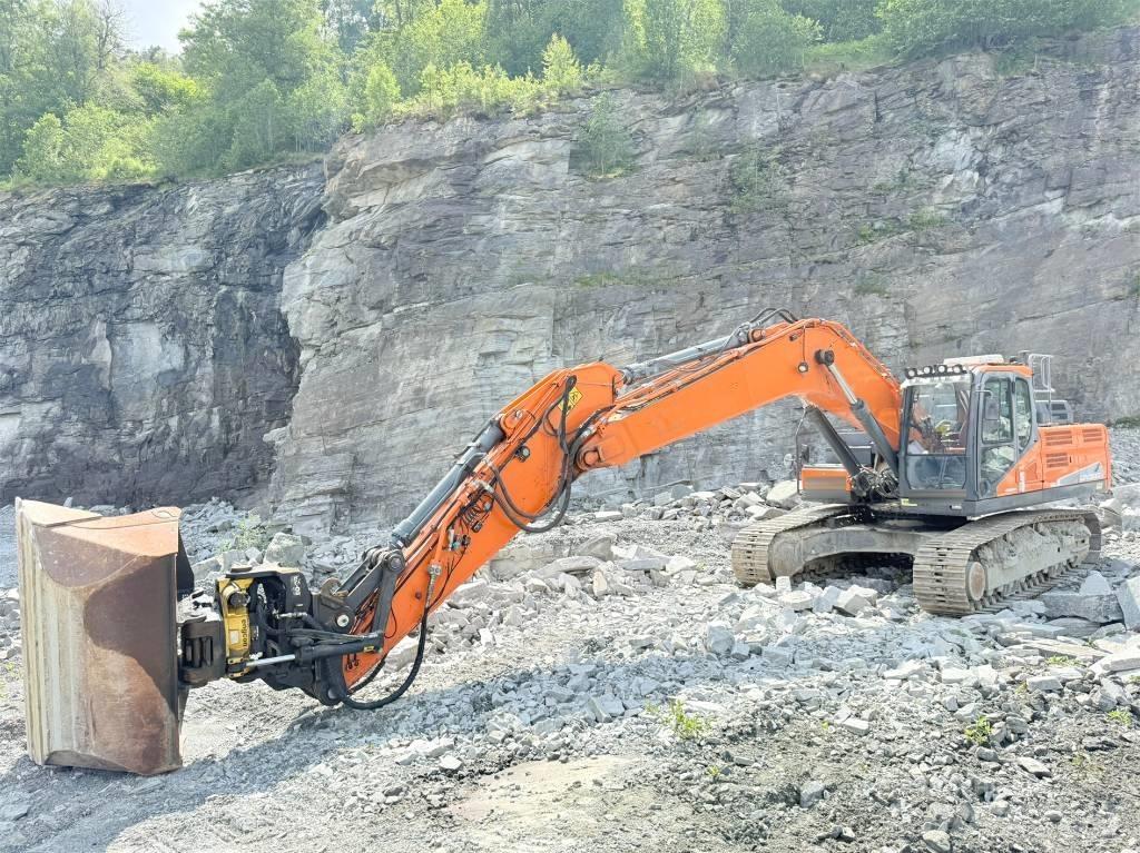 Doosan DX 300 LC-5 Gravemaskiner på larvebånd