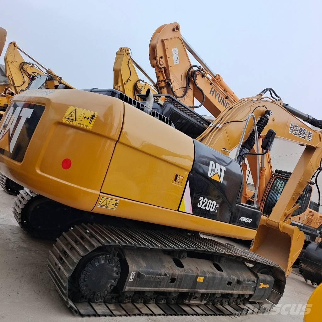 CAT 320 D2L Gravemaskiner på larvebånd