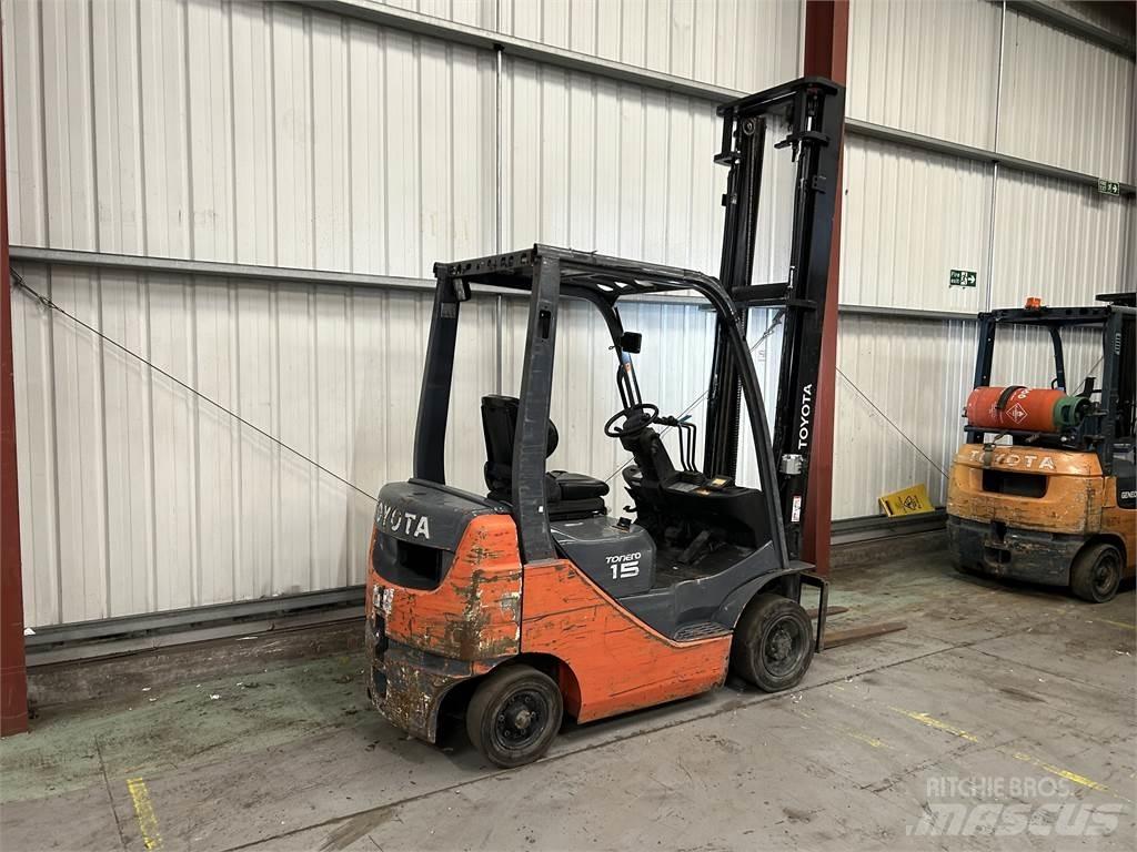 Toyota 02-8FDF15 Diesel gaffeltrucks