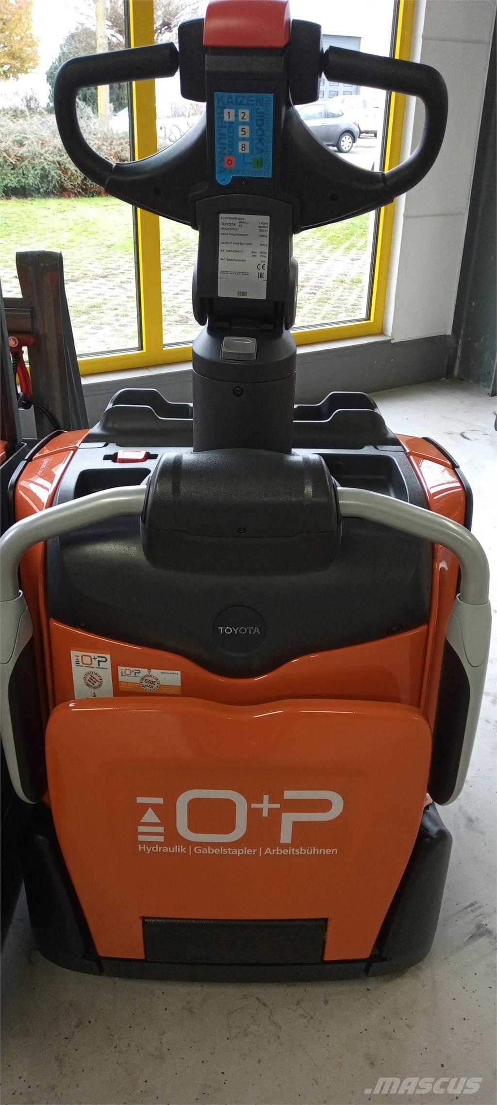Toyota LPE200 El-palleløftere