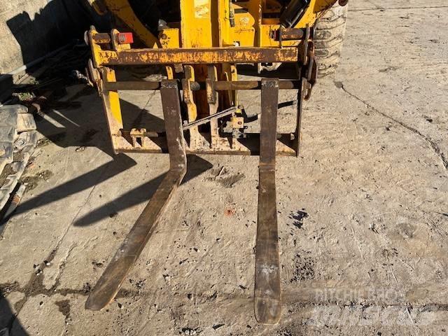 JCB 535-140 Teleskoplæssere