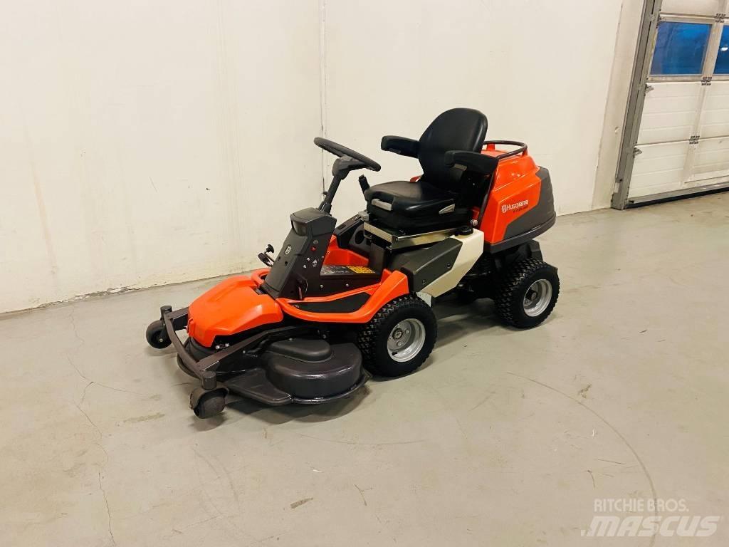 Husqvarna R418Ts AWD Traktorklippere