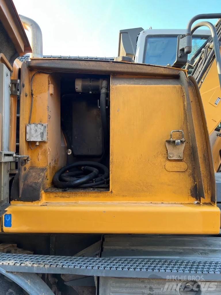 Liebherr A314 Gravemaskiner på hjul