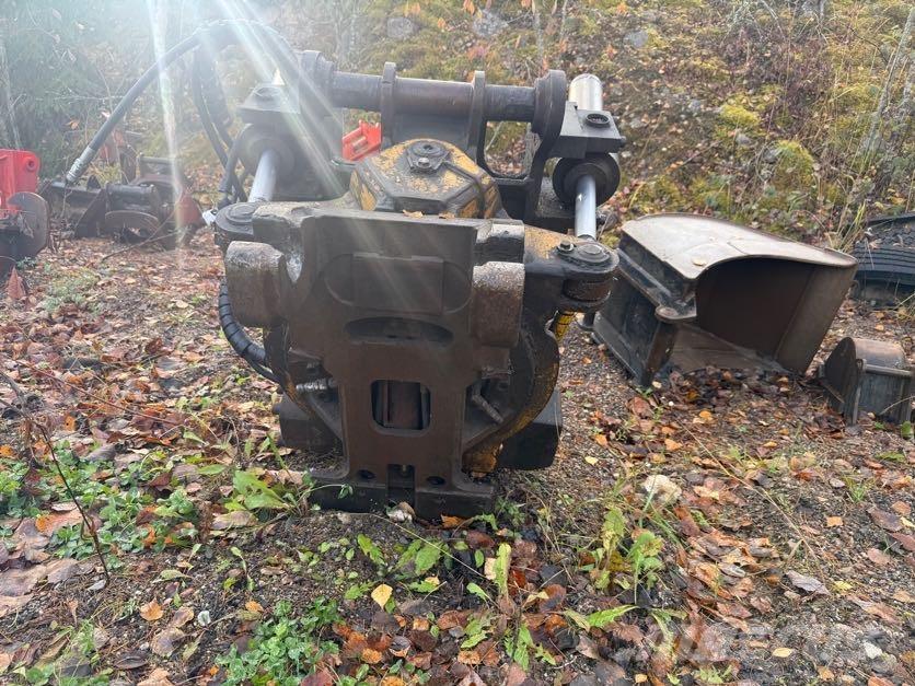 CASE CX210 Gravemaskiner på larvebånd