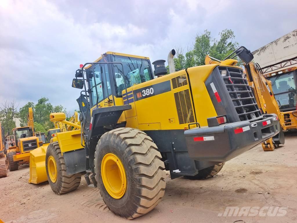 Komatsu WA 380-6 Læssemaskiner på hjul