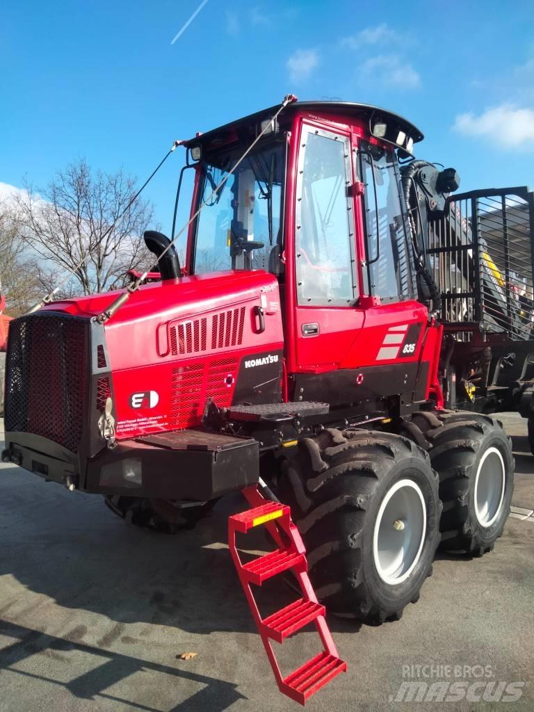 Komatsu 835 Udkørselsmaskiner