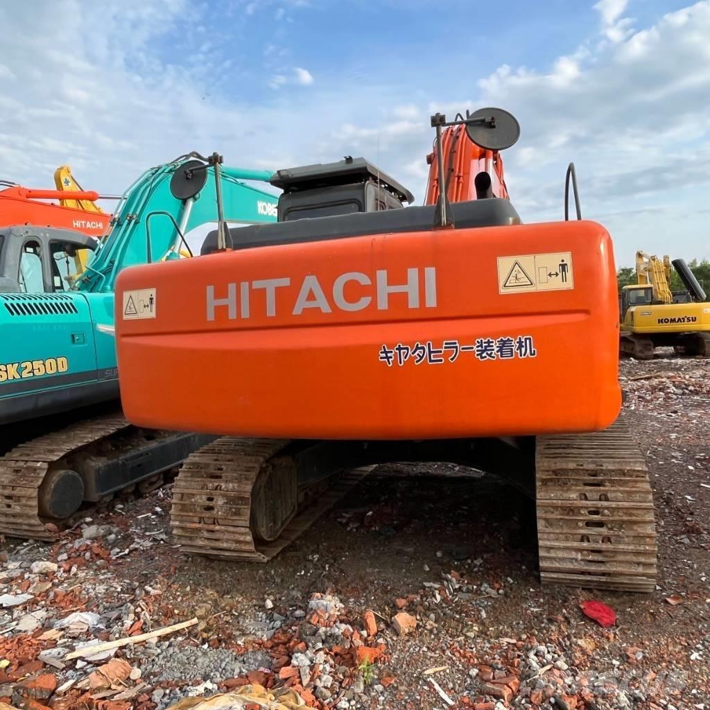 Hitachi zx240 Gravemaskiner på larvebånd