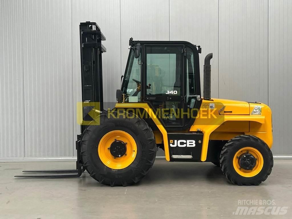 JCB 940-4 Terrængående gaffeltruck