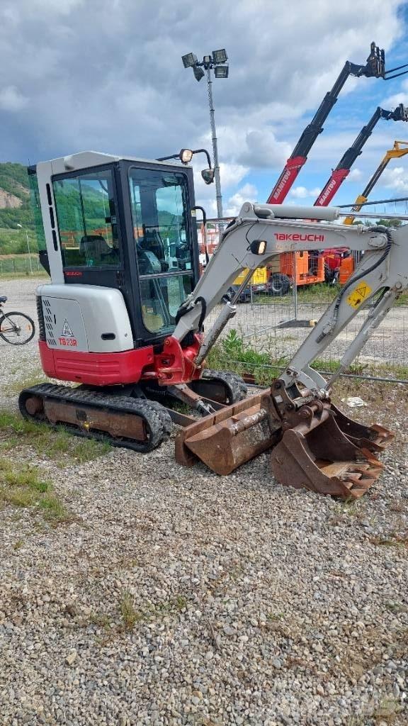 Takeuchi TB 23 R Minigravemaskiner