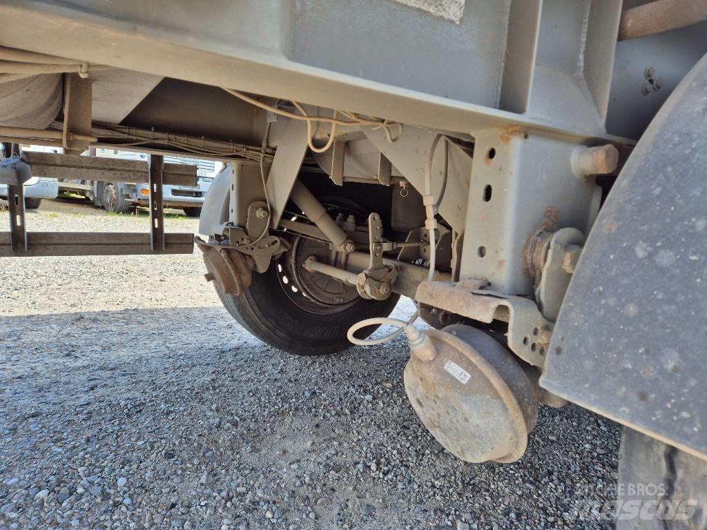 Nopa 3 axle tipper Anhænger med tip