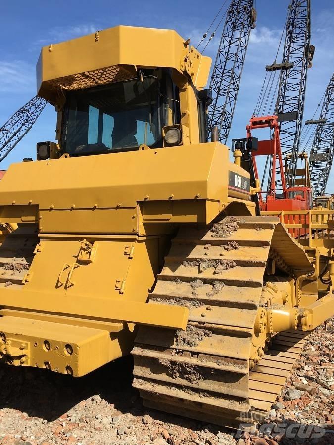 CAT D6R Bulldozer på larvebånd