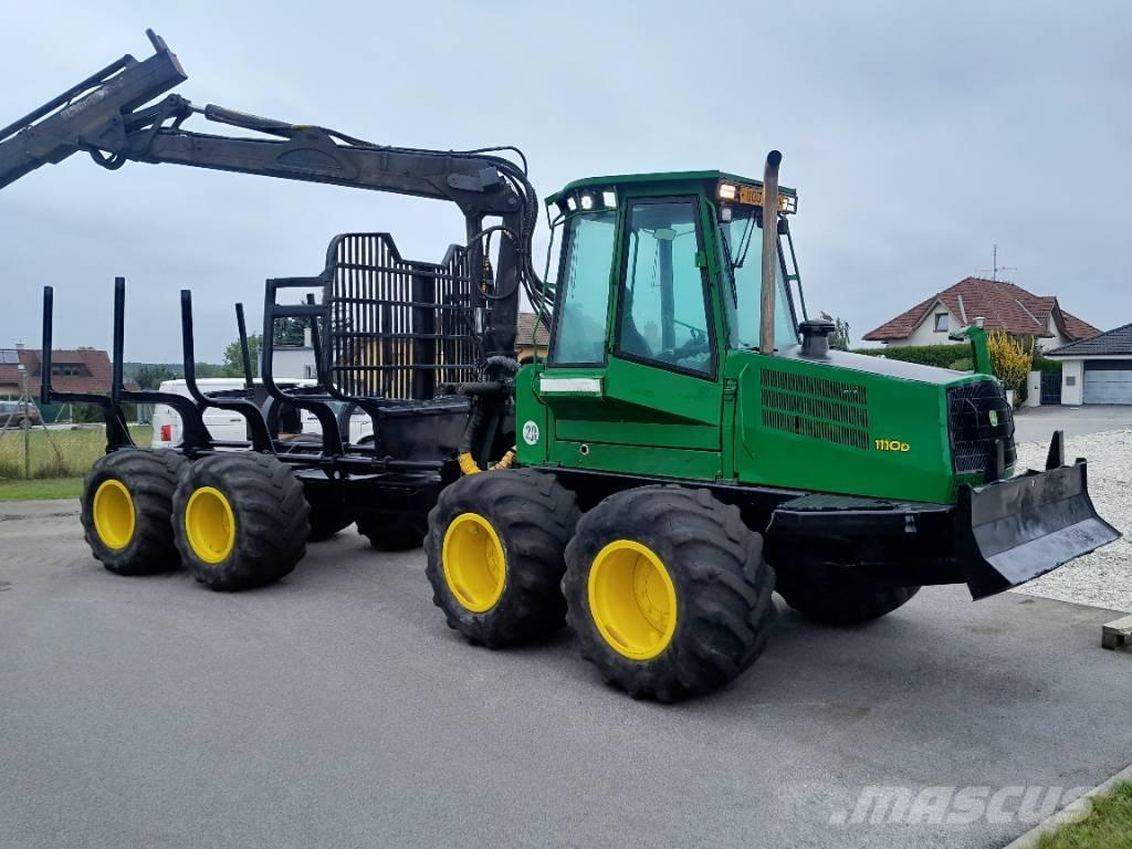 John Deere 1110 D Udkørselsmaskiner