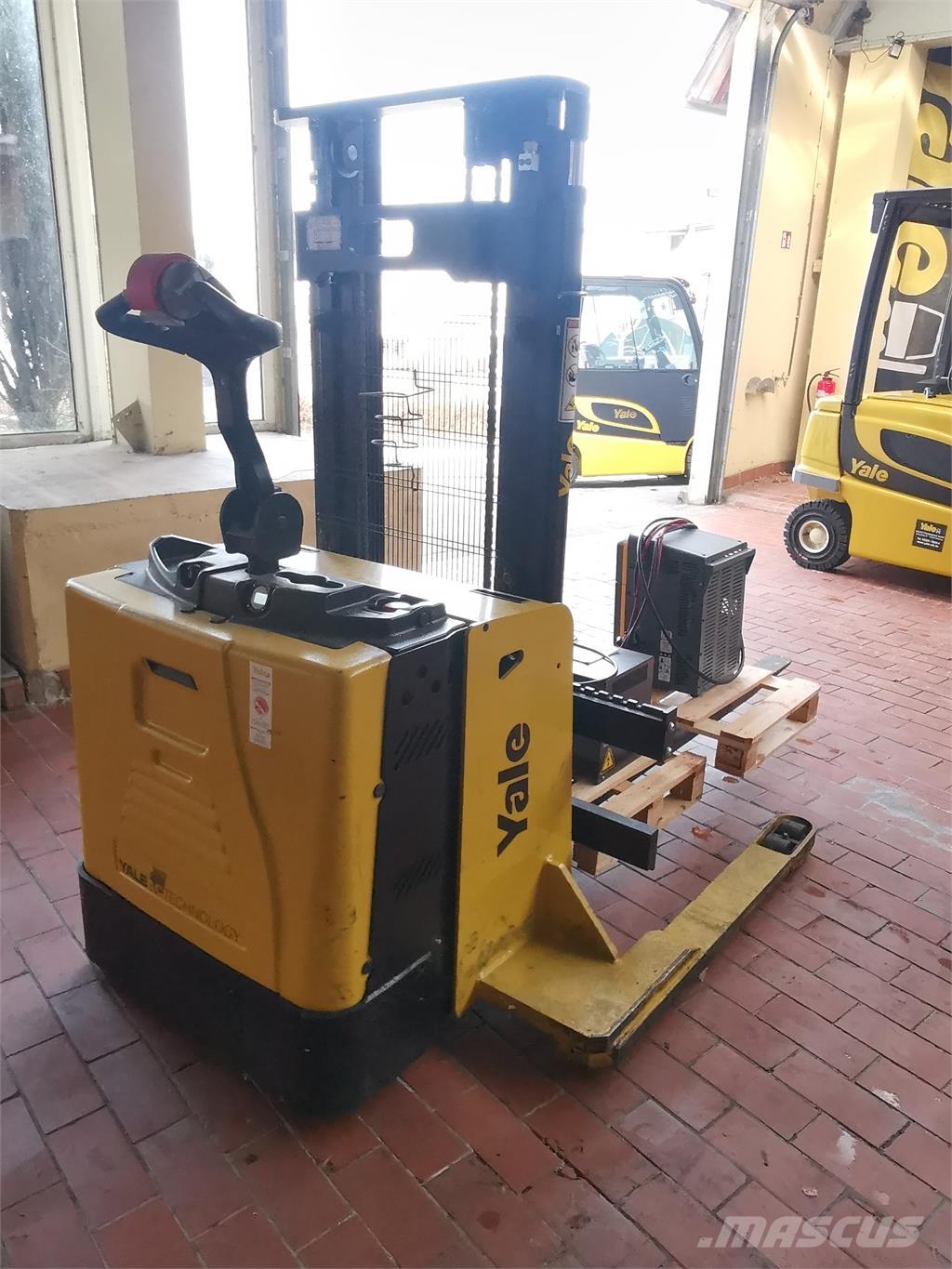 Yale MS15XSL Selvkørende stablere