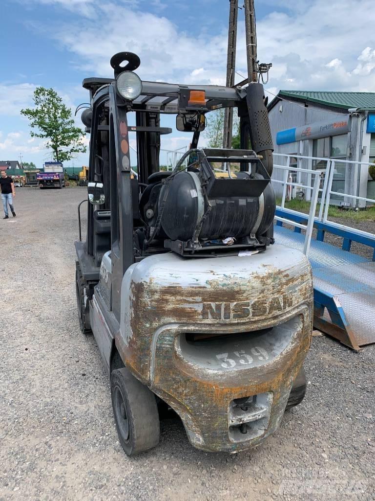 Nissan UG1D2A32LQ LPG gaffeltrucks
