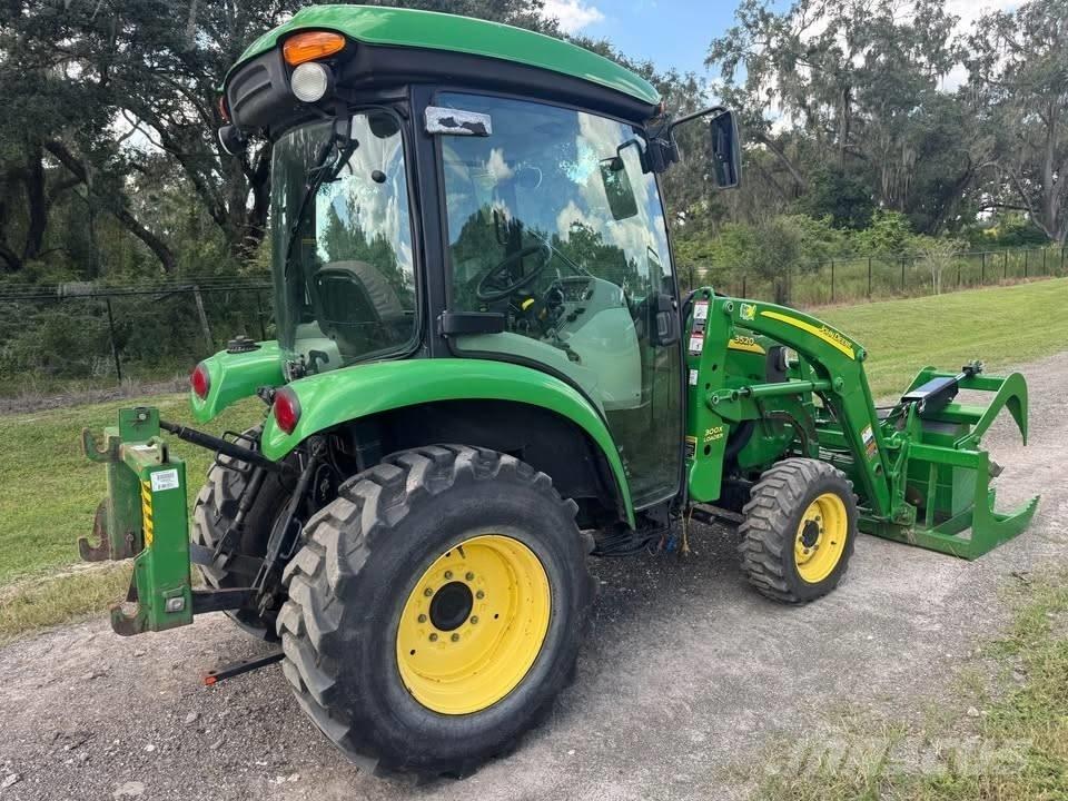 John Deere 3520 Traktorer