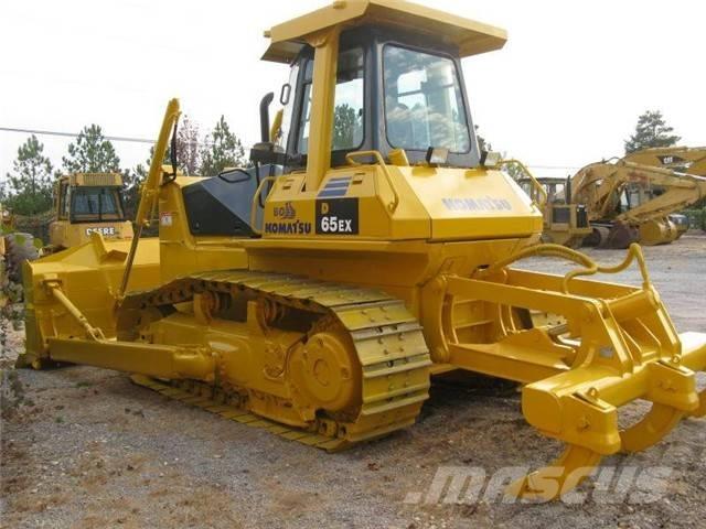 Komatsu D 65 EX Bulldozer på larvebånd