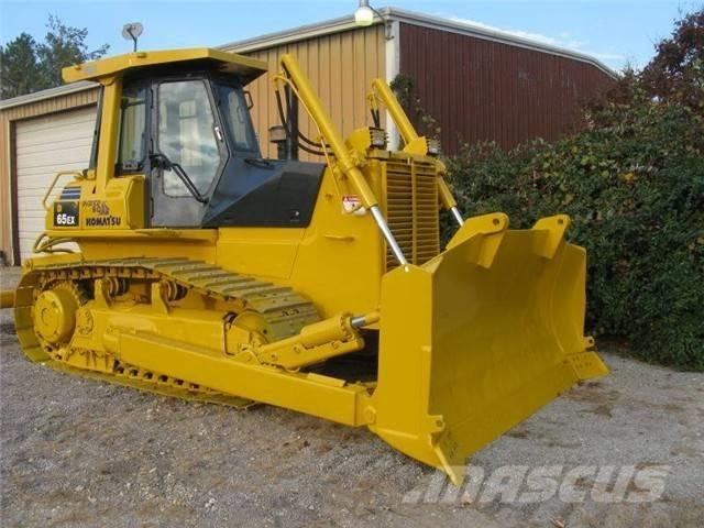 Komatsu D 65 EX Bulldozer på larvebånd