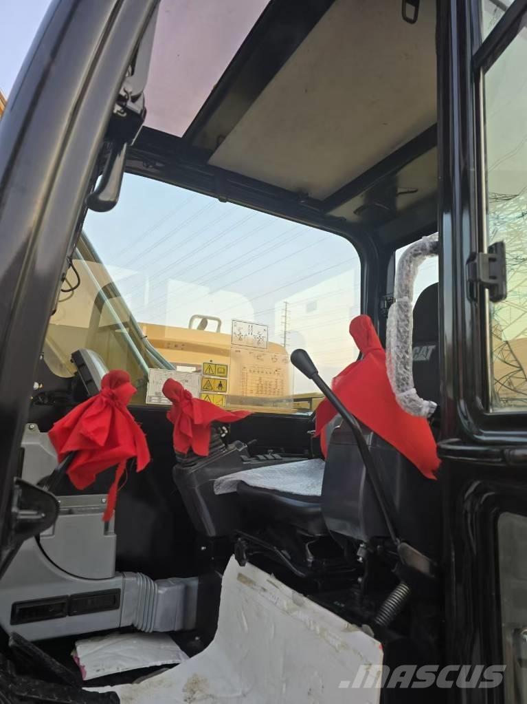 CAT 307 Minigravemaskiner