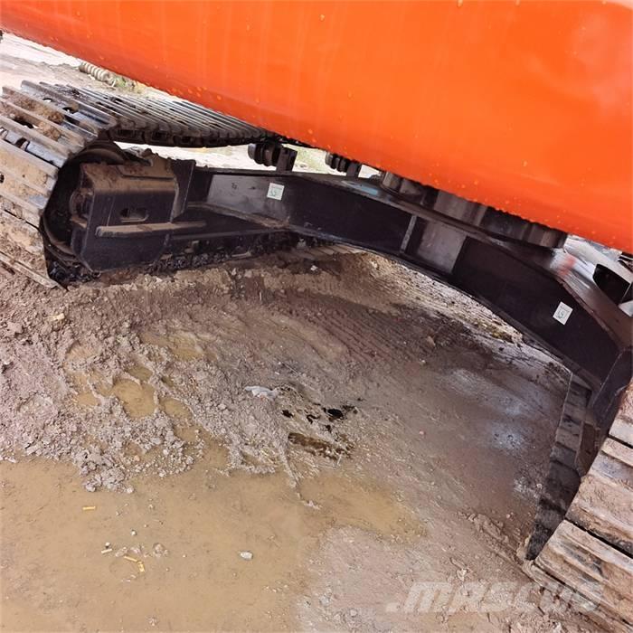 Doosan DX 340 LC Gravemaskiner på larvebånd