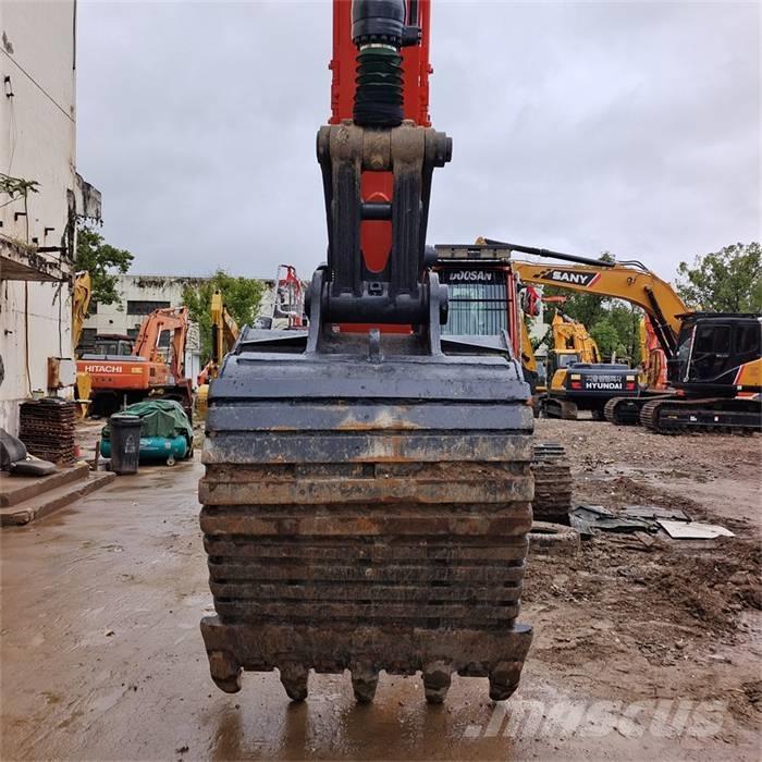 Doosan DX 340 LC Gravemaskiner på larvebånd