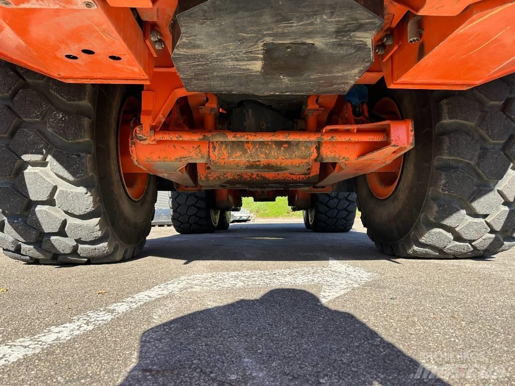 Doosan DA 40 Terrængående lastbiler