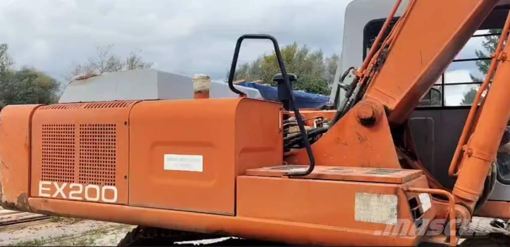 Hitachi EX 200-3 Gravemaskiner på larvebånd