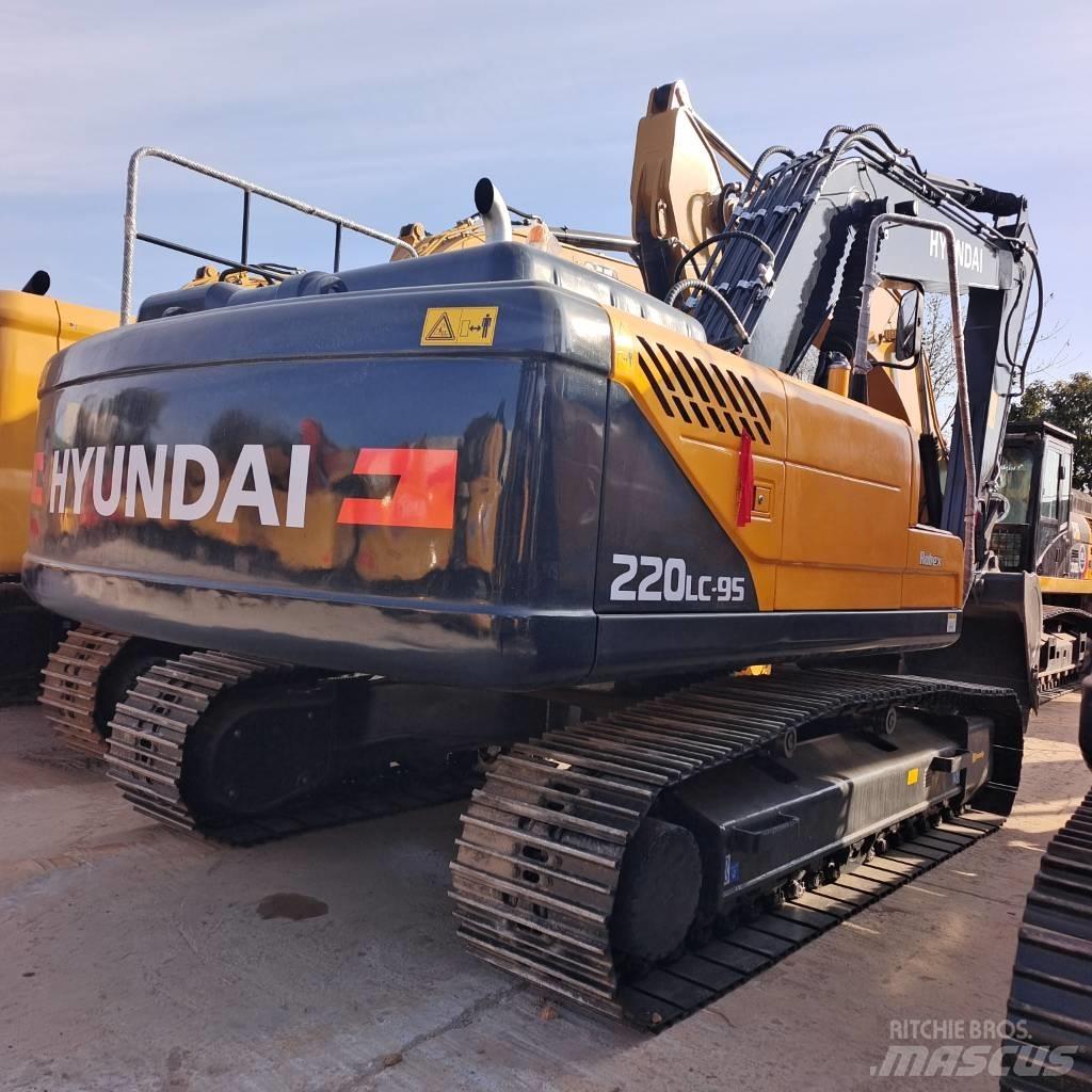 Hyundai 220LC-9S Gravemaskiner på larvebånd