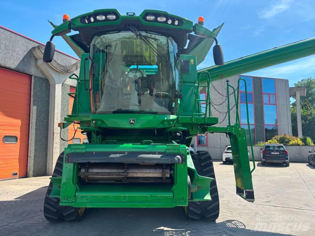 John Deere S 690 i Mejetærskere