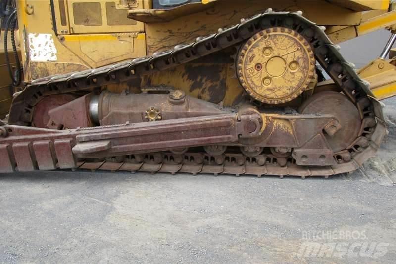 CAT D6R Bulldozer på larvebånd