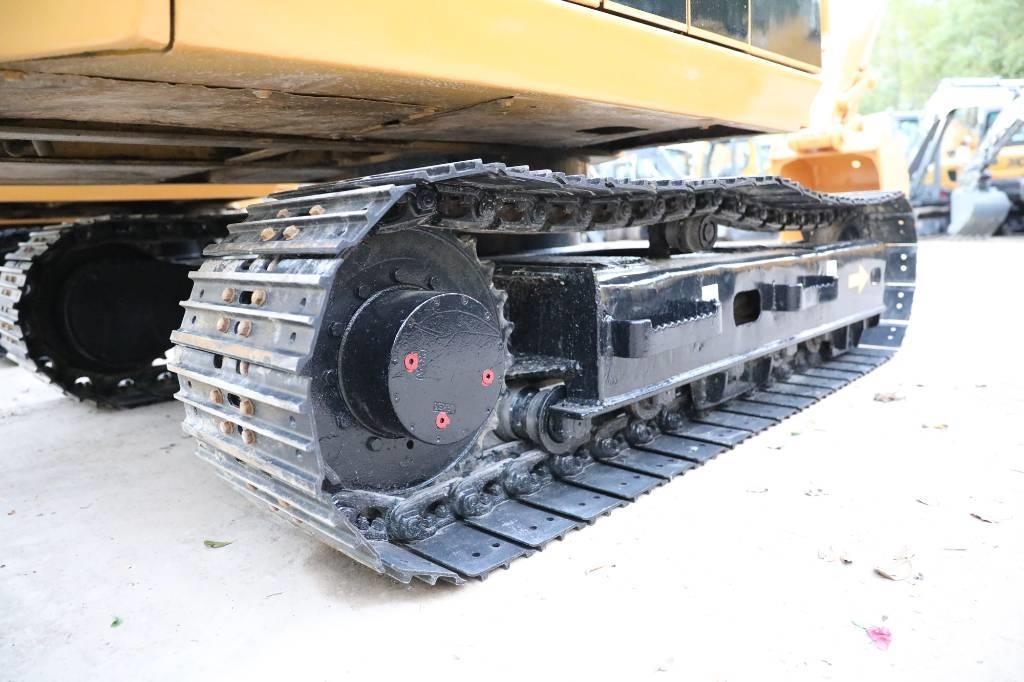 CAT E 70 B Minigravemaskiner